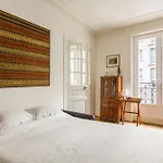 Veeve - Ambassador Hideaway