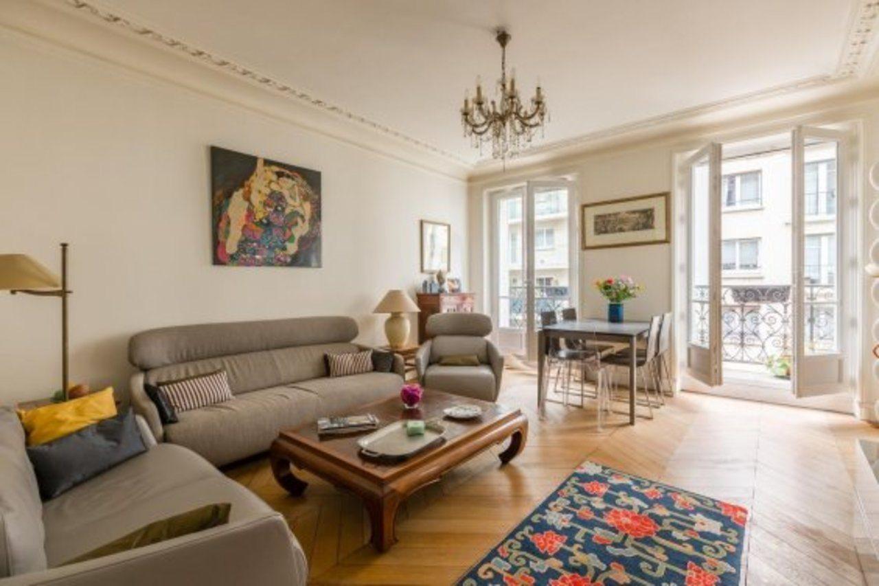 Veeve - Ambassador Hideaway Paris